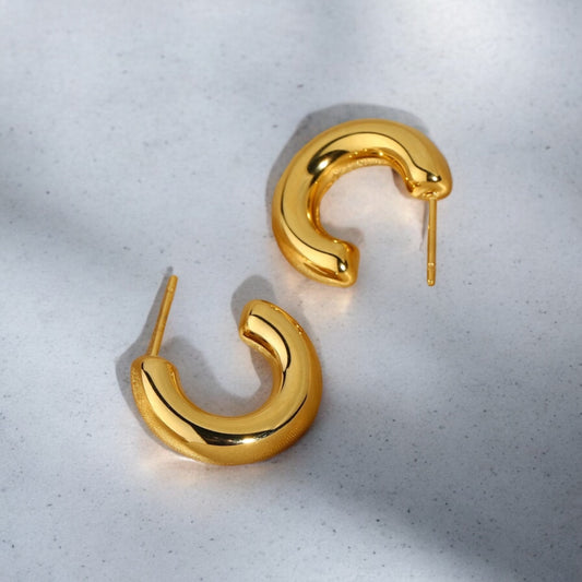 CC Shape Hoop Earrings - GOLD