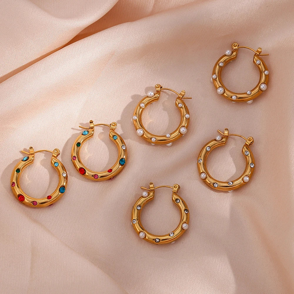 LUNAR PEARLS HOOP