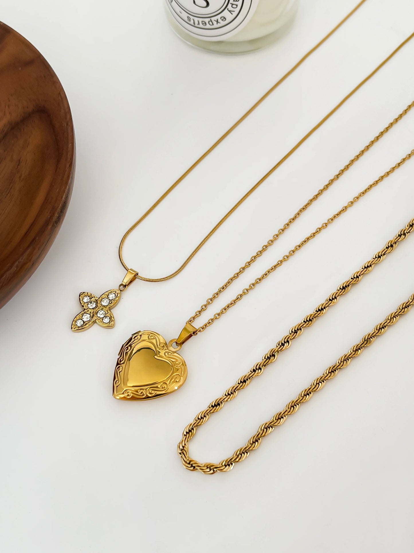 Peri'sbox Trendy Solid Gold Color Rhinestone Cross Heart Pendant Necklace Fried Dough Twists Chain Stainless Steel Women Jewelry